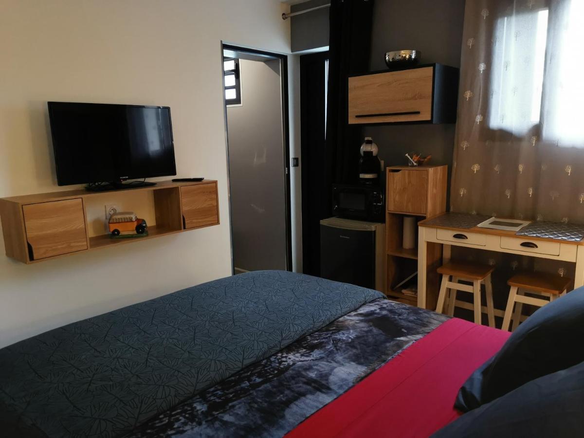 Hostal 170 Room 15 Service Appartement ル・タンポン エクステリア 写真